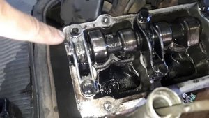 Замена гидрокомпенсаторов ом 602 Mercedes-Benz 410D t1