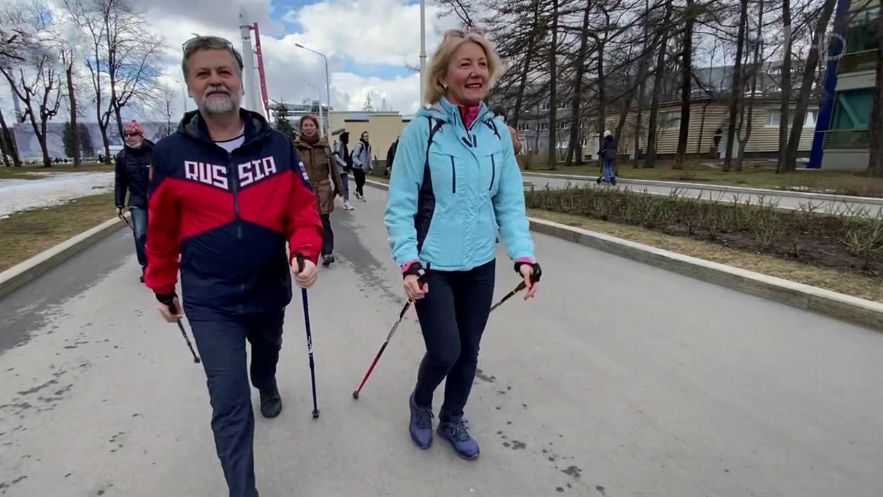 Около миллиона человек вышли на пеший маршрут, приуроченный к Всемирному дню здоровья