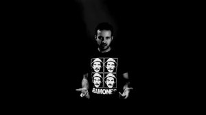 Narek /Mets Hayq/ feat. Miko Erevanski - Sra Mej Enq (New Music Audio 2014)