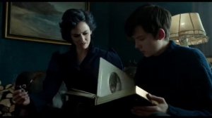 История Странных Людей Часть 1 Дом странных детей Мисс Перегрин