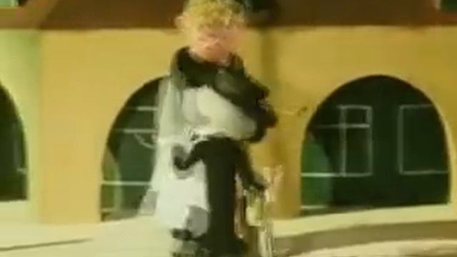 Shapoklyak song in Swedish смотреть онлайн