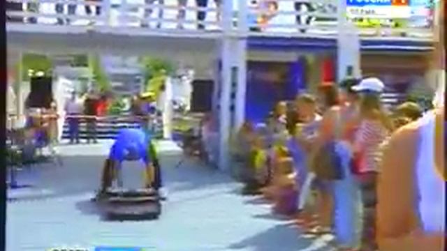 Фестиваль уличных театров: "Лицедеи", "Балбесы" и "Огненные люди" смотреть онлайн