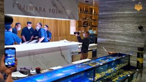 ДЕНЬ ТУНЦА в Fujiwara YOSHI |  разделка испанского голубого тунца BlueFin