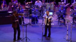 Костюмчик новенький