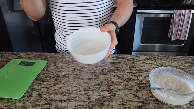 Low Cal Funfetti Protein Oatmeal Cupcakes Recipe | 4 Minute Tutorial смотреть онлайн