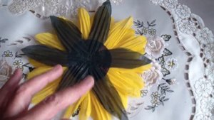 Как сделать подсолнух. Часть 4. Цветы из ткани
