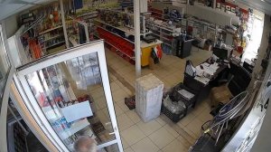 Вор на строительном рынке 41-й км МКАД Мельница - Славянский Мир