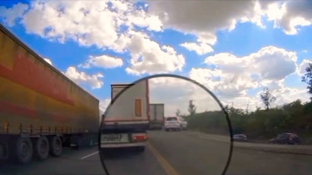 Крузака зажали дальнобои. Трасса М4 Дон смотреть онлайн