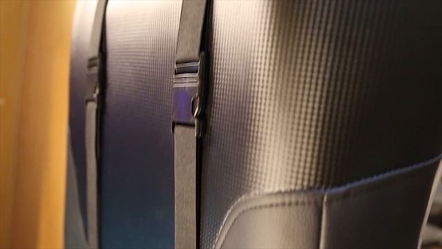 КРУТОЕ ГЕЙМЕРСКОЕ КРЕСЛО - AeroCool AC220 Air RGB смотреть онлайн