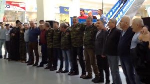 ДЕСАНТНИКИ ПОЮТ ЛЕГЕНДАРНУЮ ПЕСНЮ