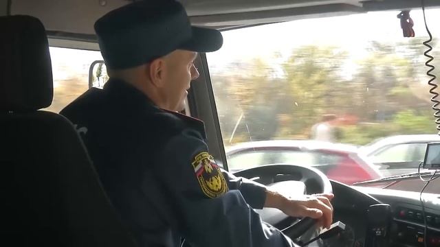 БЫСТРЫЙ ПОЖАРНЫЙ смотреть онлайн