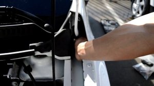 RENAULT KAPTUR установка упоров капота