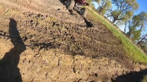 Поставила квадроцикл на два колеса?! Грязные покатушки на SHARMAX 320 GX-Cruiser