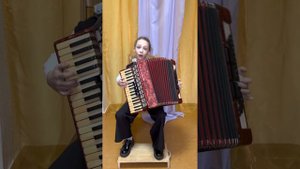 Частушки к #9мая ,исполняет Самуйлова Александра #аккордеон #музыка #учитель