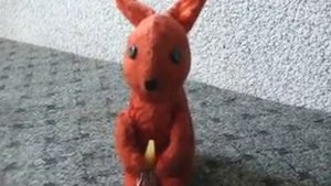 Заводная игрушка "Заяц с морковкой", СССР, 50-е годы ХХ века