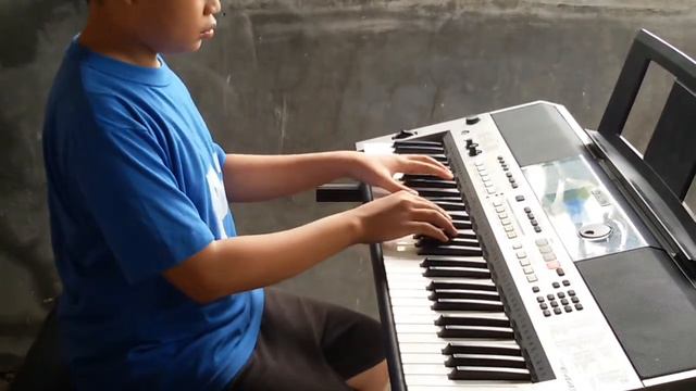 The Prayer (Piano Cover by) Elisha Mishael смотреть онлайн