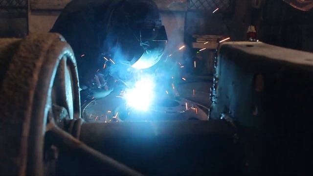 Минитрактор своими руками: как сделать, лучшие варианты самоделок#Самодельный Трактор #Сварка смотреть онлайн