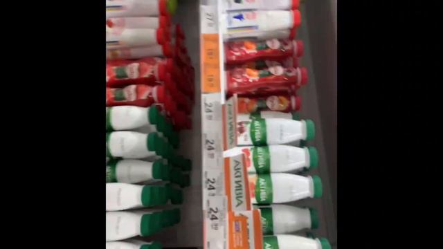 Челендж кто купит больше еды своего цвета.Misha Boys смотреть онлайн