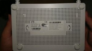 Unboxing ZTE ZXHN H298A