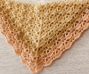 Схема круглая , а ШАЛЬ  квадратная , Вязание КРЮЧКОМ