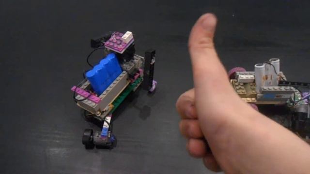 Бой самодельных роботов из лего конструктора. смотреть онлайн