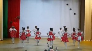 "Платьица в горошек"