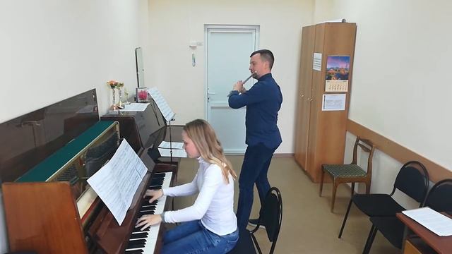 Francis Poulenc - Sonata for Flute and Piano, II. Cantilena (6) смотреть онлайн