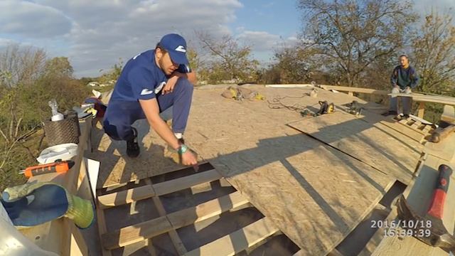 Строительство каркасного дома пасечника. Украина. "Строй и Живи". смотреть онлайн