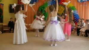 мои девченочки,танец, Алеся песня"Птицы мои птицы"