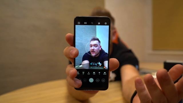 Игровой Смарт за 18000 рублей! Zenfone Max Pro смотреть онлайн