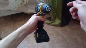 Шуруповёрт deko GCD20DU2Y 20 Вольт не работает