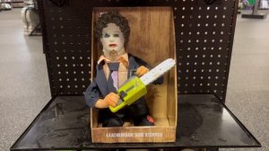 Spirit Halloween 2023: The Texas Chainsaw Massacre Leatherface Side Stepper