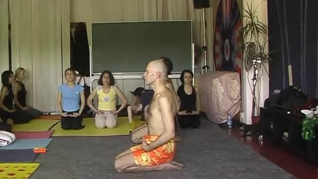 Комплекс "Блаженный ковбой". Йога Папа и Борода смотреть онлайн