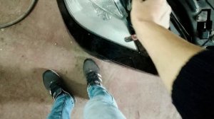 Как снять передний бампер на Mercedes W212