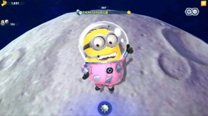 Minion Rush - Peace and Love Minion Unlock and 705 Meters Run on the Moon at Residential Area | 4K