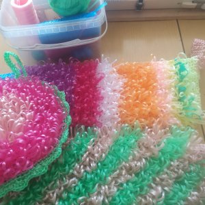 ВЕСЕЛЫЕ МОЧАЛКИ КРЮЧКОМ.