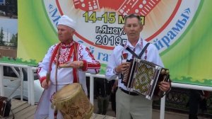 Марийский танец. Радует Сергей Янсубаев. Перед ГАЛА-КОНЦЕРТОМ. Видео Хайбуллина Василия