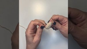 МК : маленькая куколка крючком.