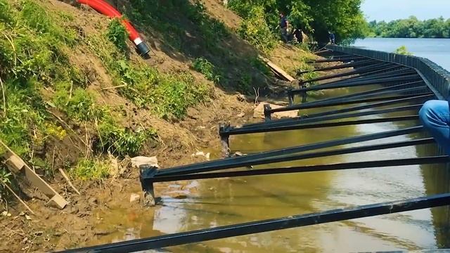Берегоукрепление шпунтом ПВХ на Москва-реке