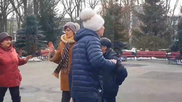 СЕГОДНЯ24 февраля 2024 г.САМОЕ НАЧАЛО ТАНЦЕВ #kharkiv #dance смотреть онлайн