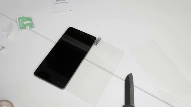 Как наклеить стекло или пленку на телефон смотреть онлайн