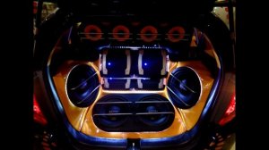 слушай в машине