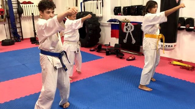 Марафон Кихон ката Кёкусинкай Карате 10 кю, 9 кю, 8 кю, 7 кю.  ЦСП «Тэнгу Про»