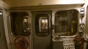 Метропоезд Санкт-Петербурга 11-***: метровагон Ем-501, б. 6640 - 1 линия (№107) (30.08.21)