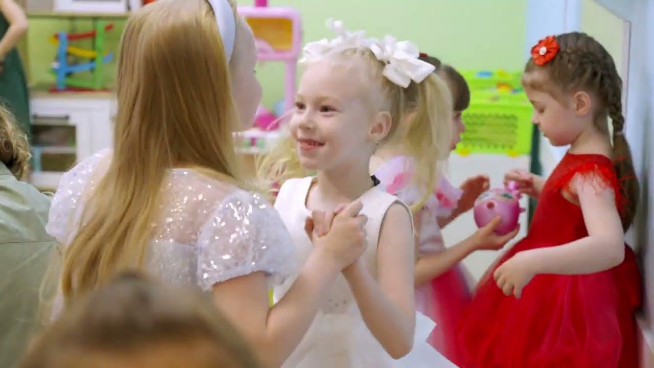 Незабываемый выпускной 2024 с Непоседами смотреть онлайн