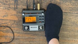 Mooer GE100 Guitar Multi-Effects Processor Unboxing | All Effects