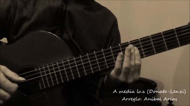 A media luz (E.Donato - C.Lenzi) - Arreglo de Anibal Arias смотреть онлайн