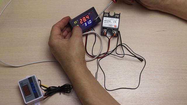 Как работает дешевый терморегулятор за 185р настройка и режимы доработка