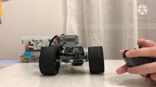 Обзор на машину на пульте управления из Лего техник / v1 смотреть онлайн