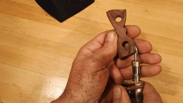 Хочу уметь изобретать одежду и аксессуары Бабочка для рубашки из древесины смотреть онлайн